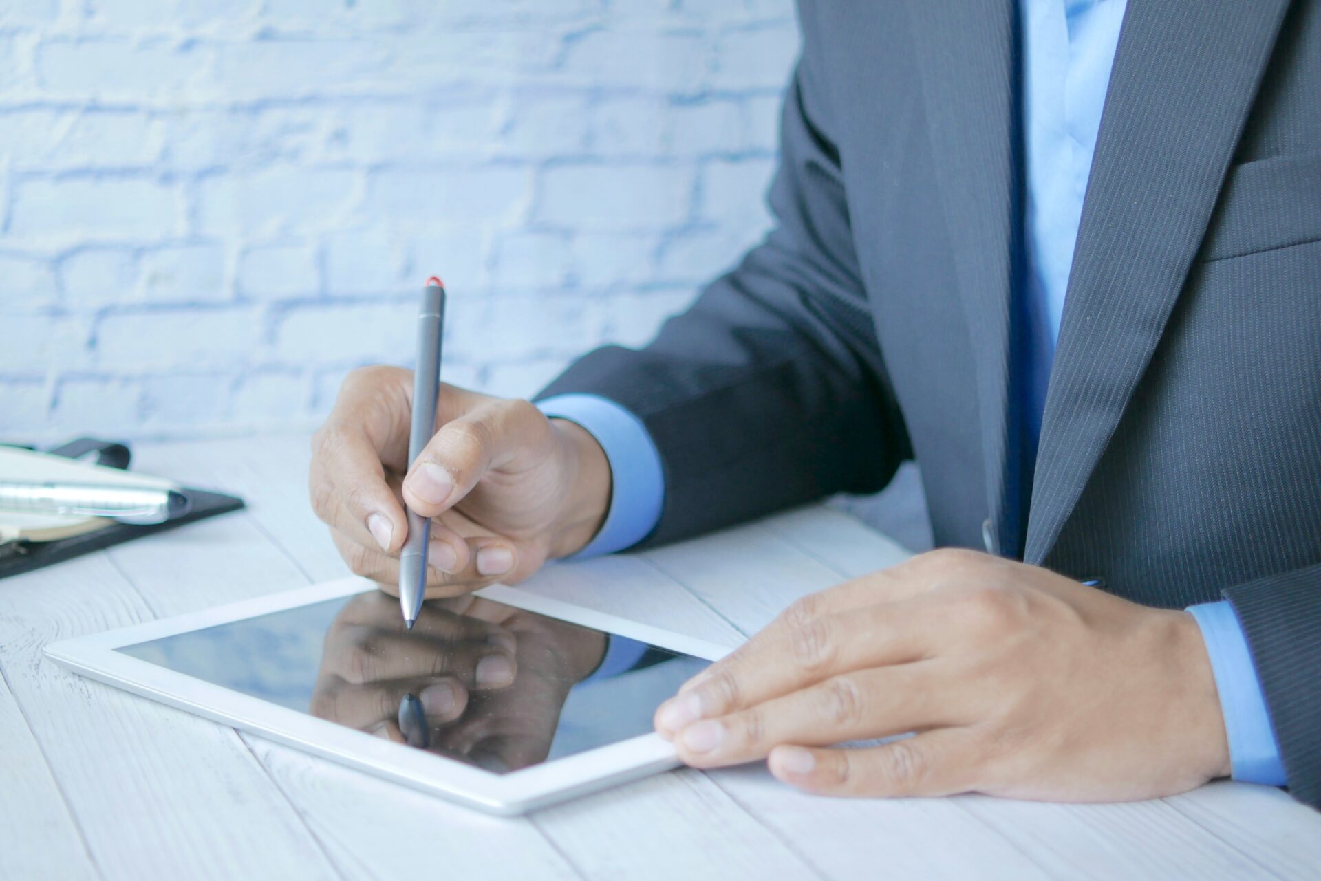 t-taxfirm-industry-industry_features_02